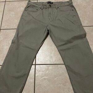 Kirkland Signature Pants Mens 38x30 Flat Front Classic Fit